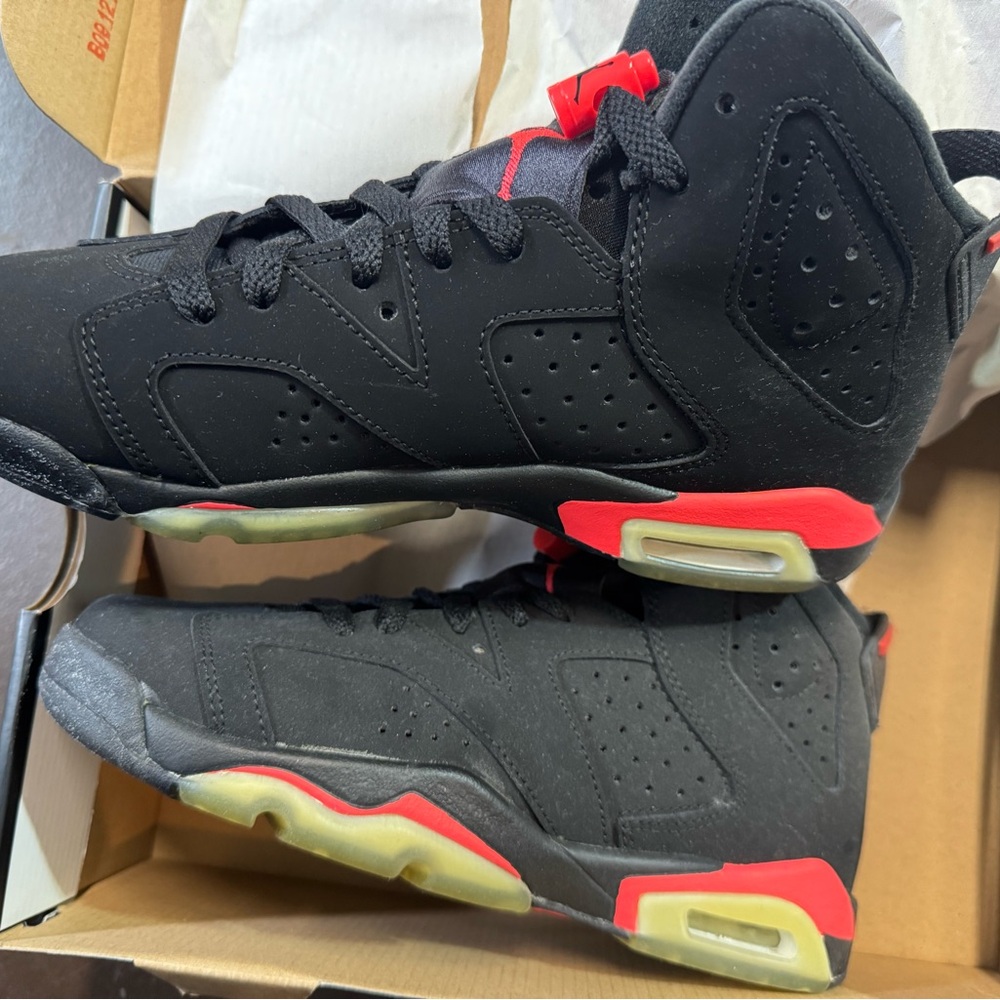Air Jordan 6 RETRO BG